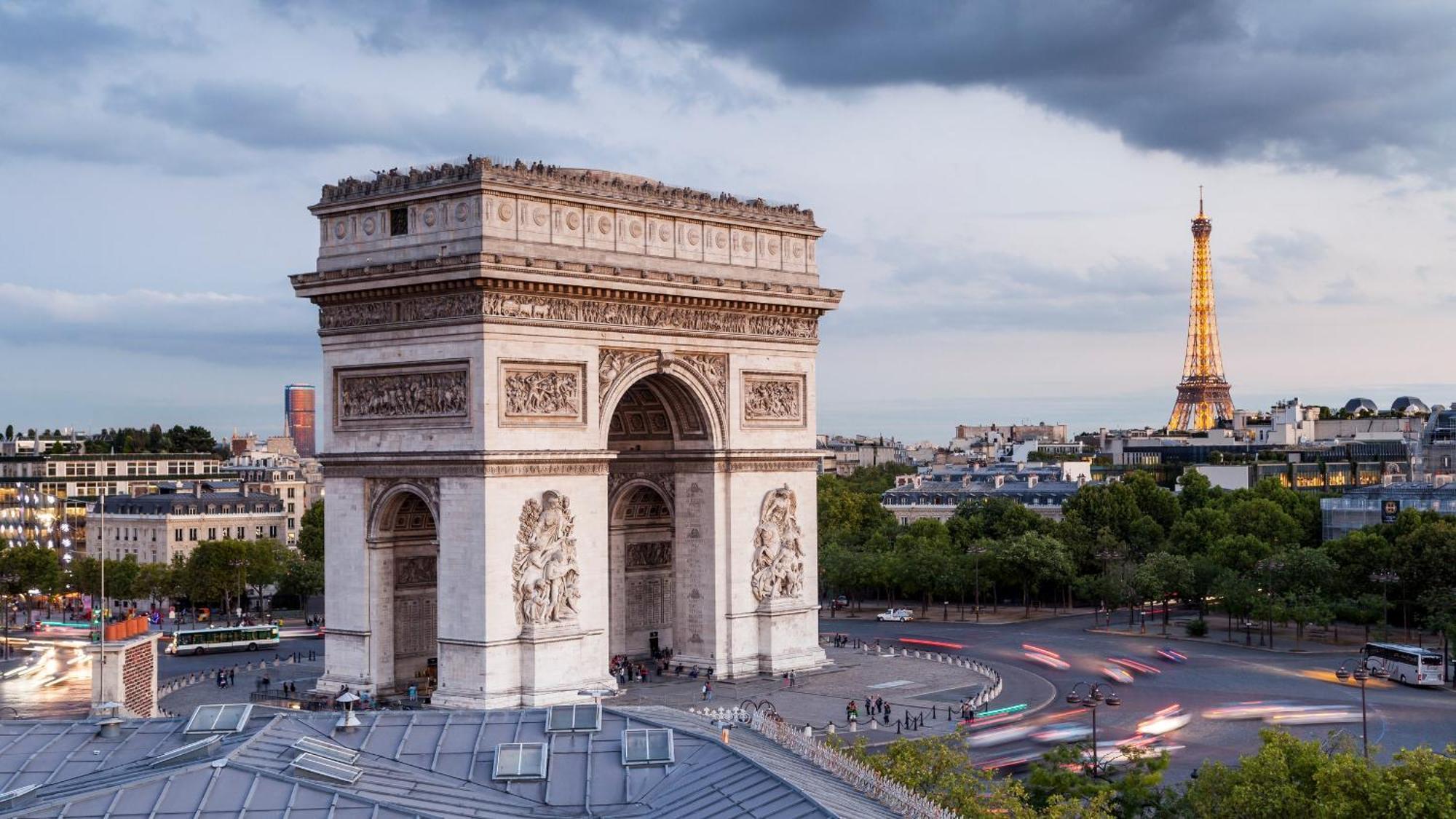 Studio Champs Elysees Tour Eiffel Paryż Zewnętrze zdjęcie